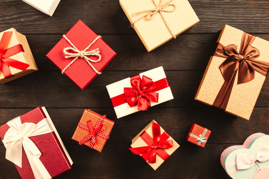 Personalized Holiday Gift Ideas for 2026 - Love Life Journey