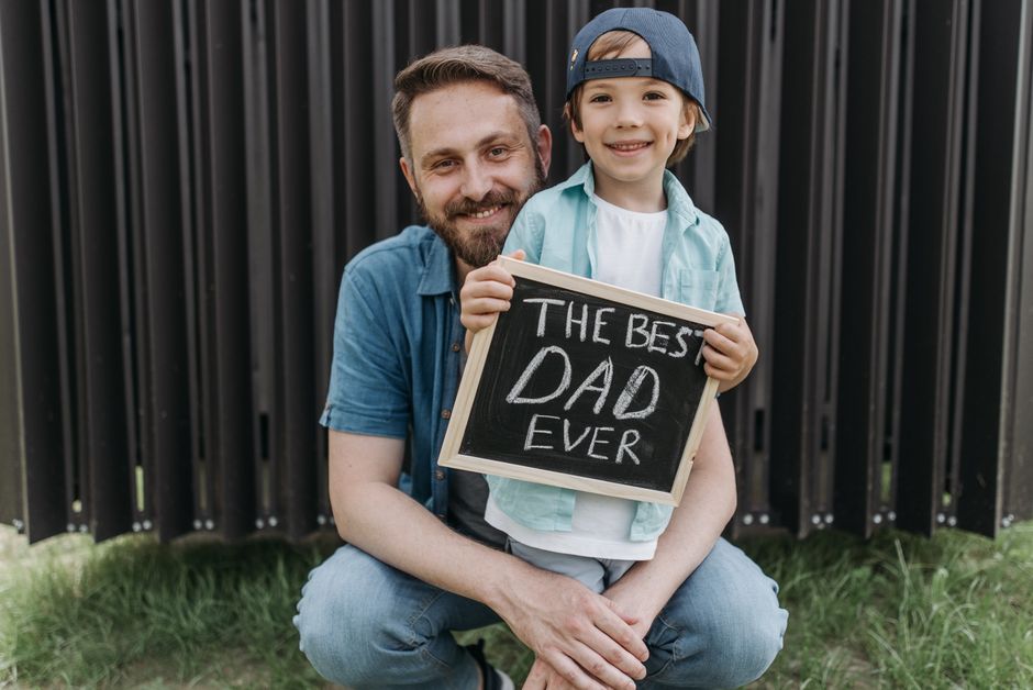 Unique Photo Gifts for Dad: 2026 Guide - Love Life Journey